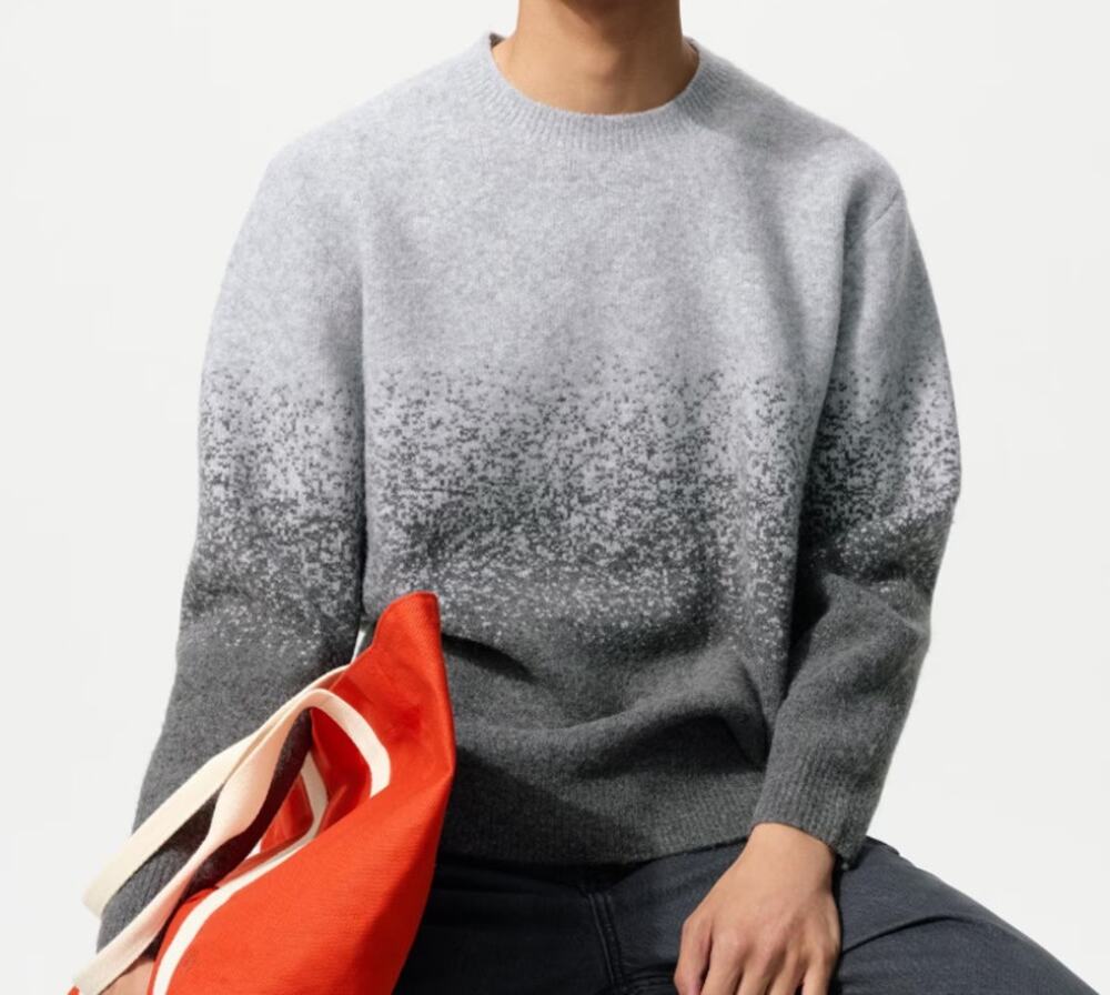Uniqlo JW Anderson Souffle Yarn Gradient Sweater in Gray (Unisex)